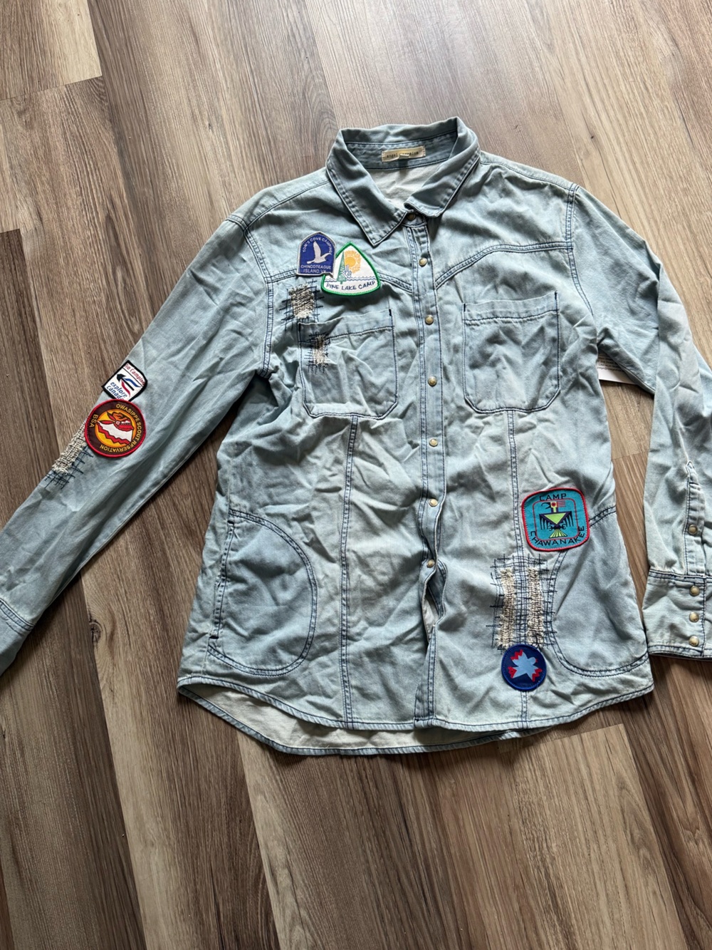 Light Washed Patchwork Denim Shirt Jacket with Patches - Women's Light Blue
